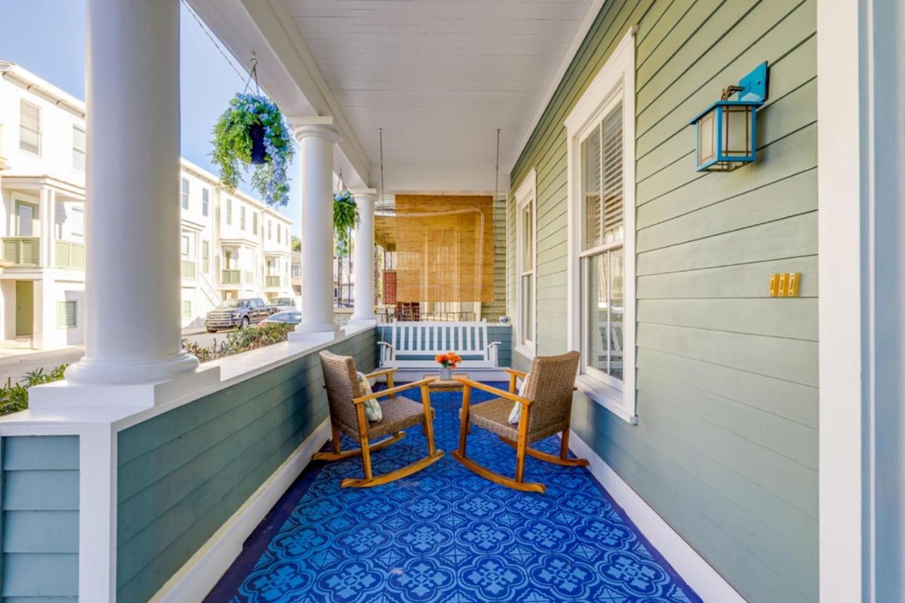 Southern Charmer-Historic District Downtown-Front Porch-Walk Score 90!!-Private Parking-1 Minute To Forsyth Park Savannah Esterno foto